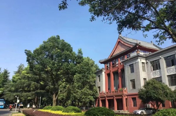 大學(xué)校園功能分區(qū)（大學(xué)校園功能分區(qū)圖）