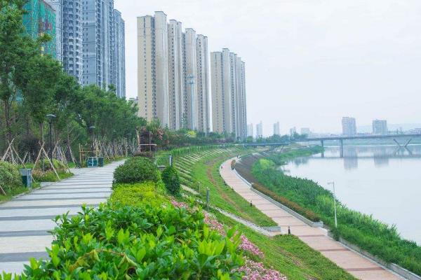 濱江公園景觀設(shè)計存在問題（濱江公園景觀設(shè)計存在問題和建議）