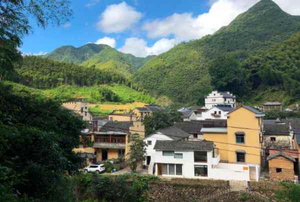 杭州網紅街拍街在哪里（杭州網紅街拍街在哪里拍）